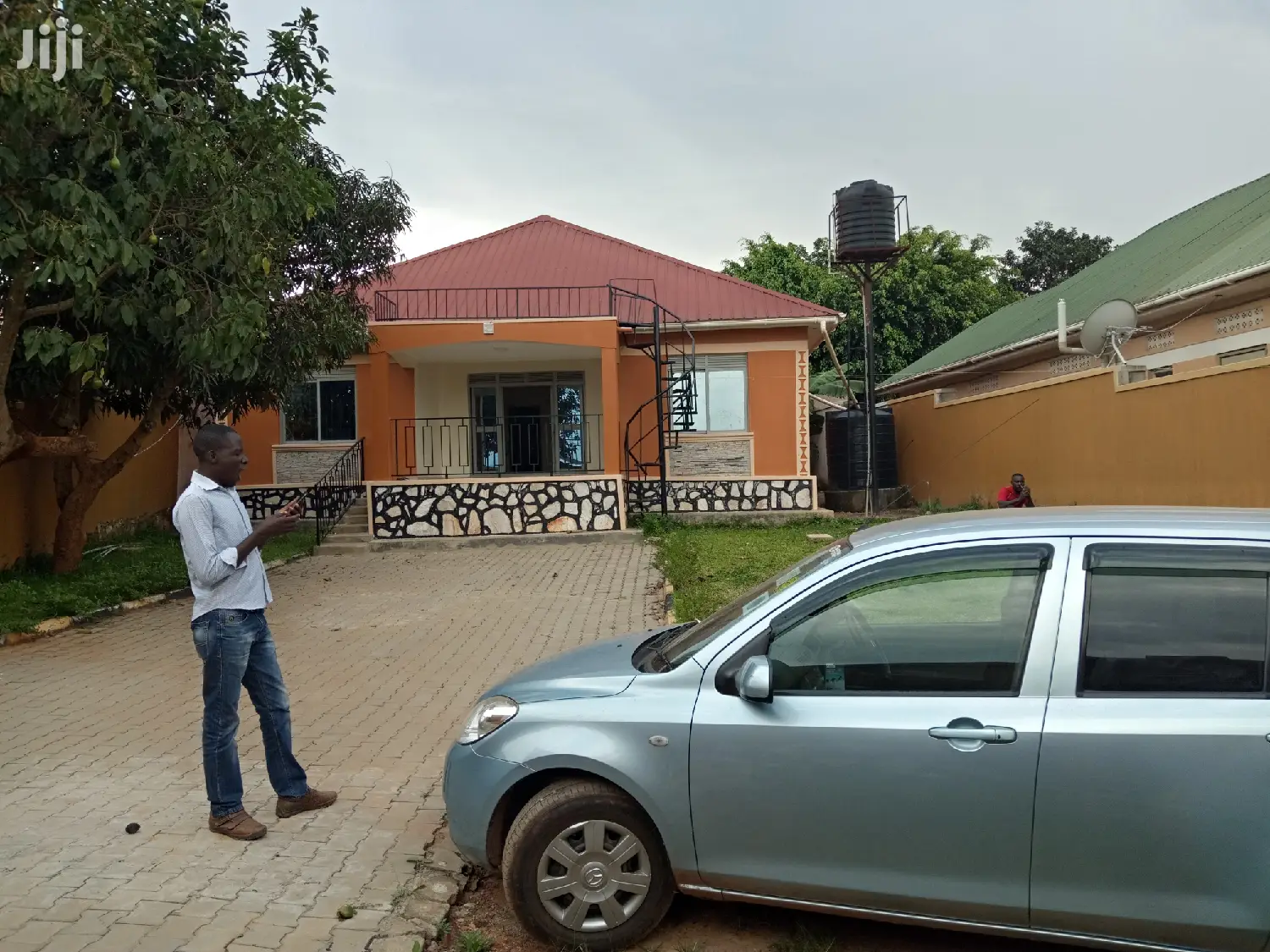 Hot Offer, Namugongo Lovely House on Sell