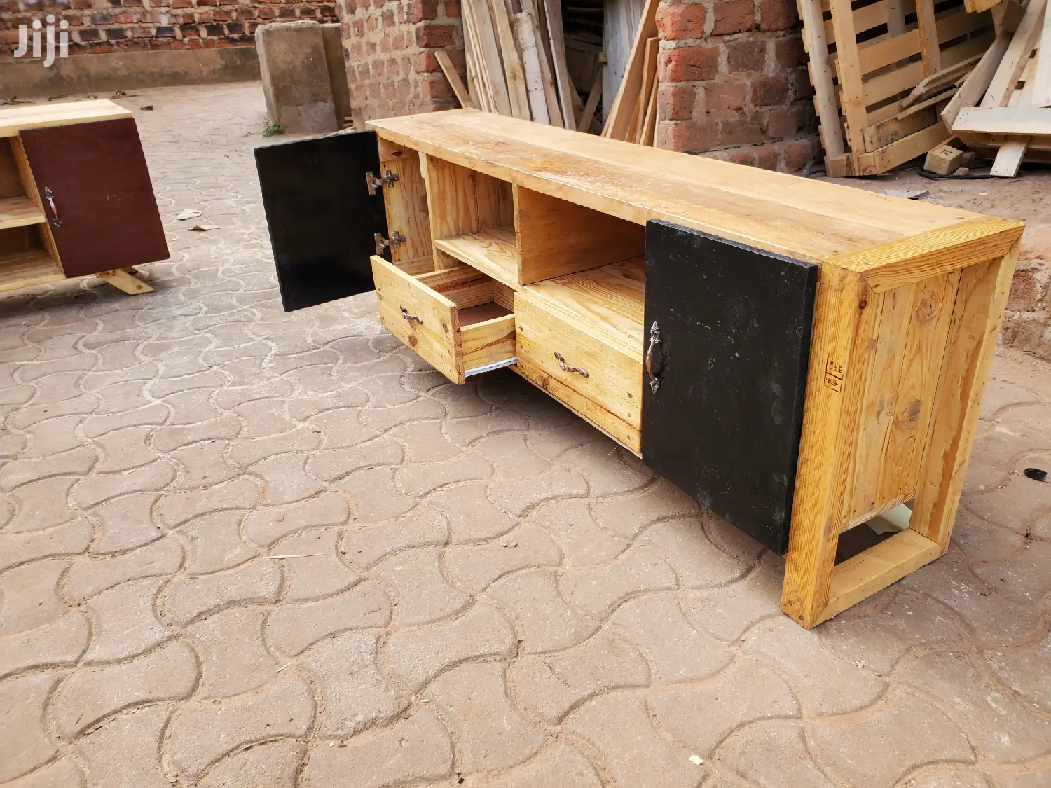 Craft Tv Stands