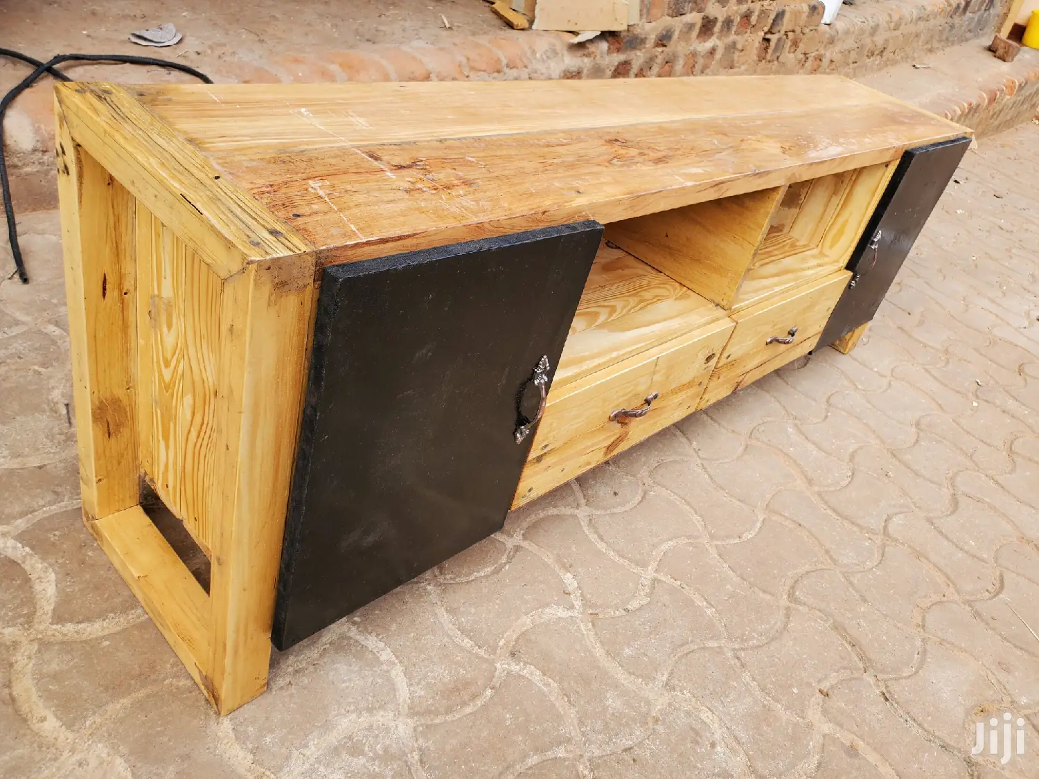 Craft Tv Stands