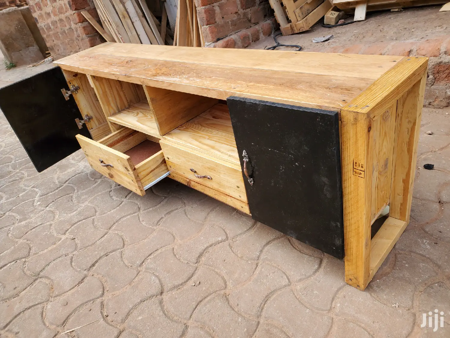 Craft Tv Stands