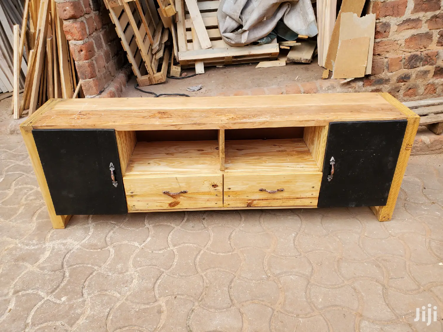 Craft Tv Stands