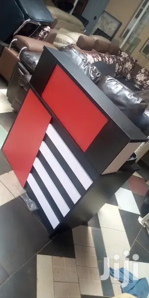 Receptionist Desk Size 1meter