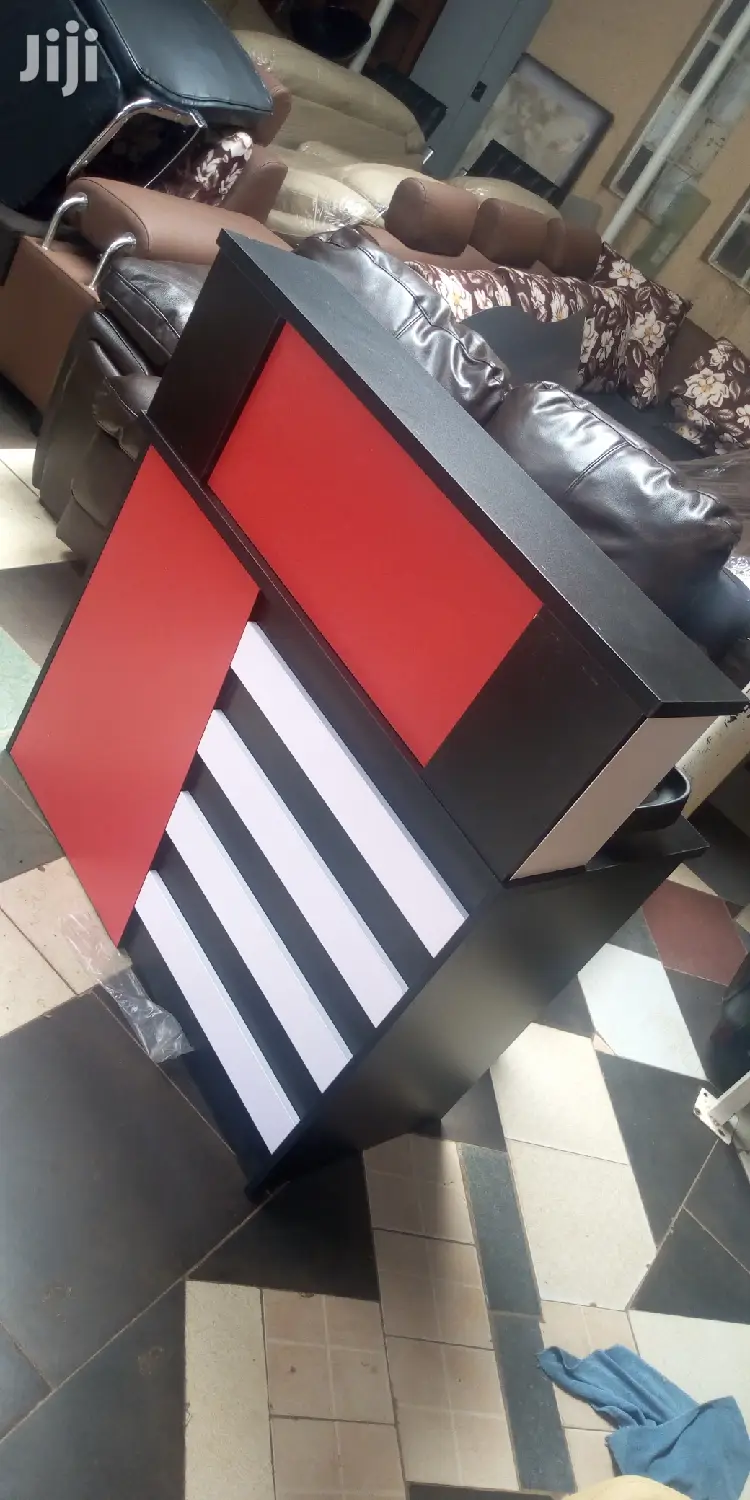 Receptionist Desk Size 1meter
