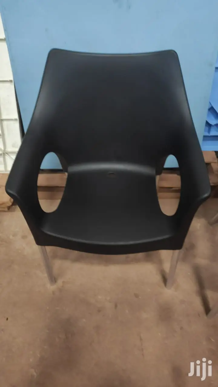 Plastic Chair