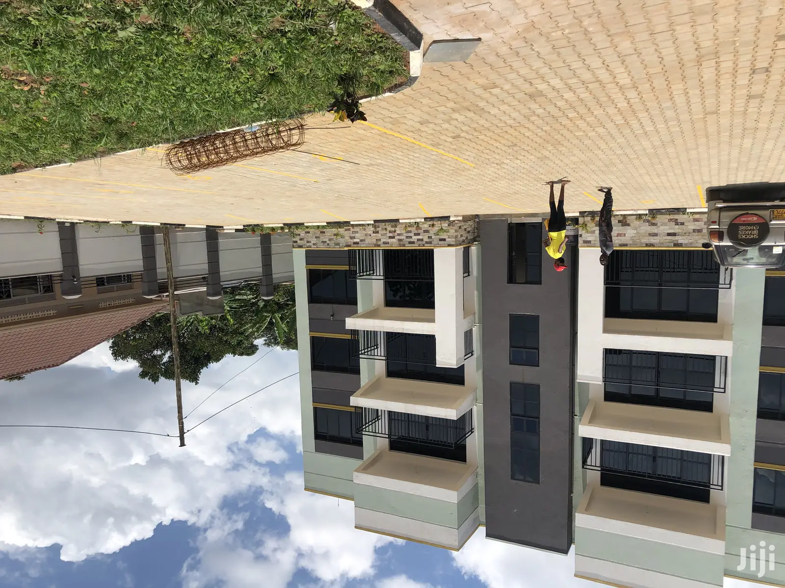 Kira 3 Bedrooms Condominiums on Sell