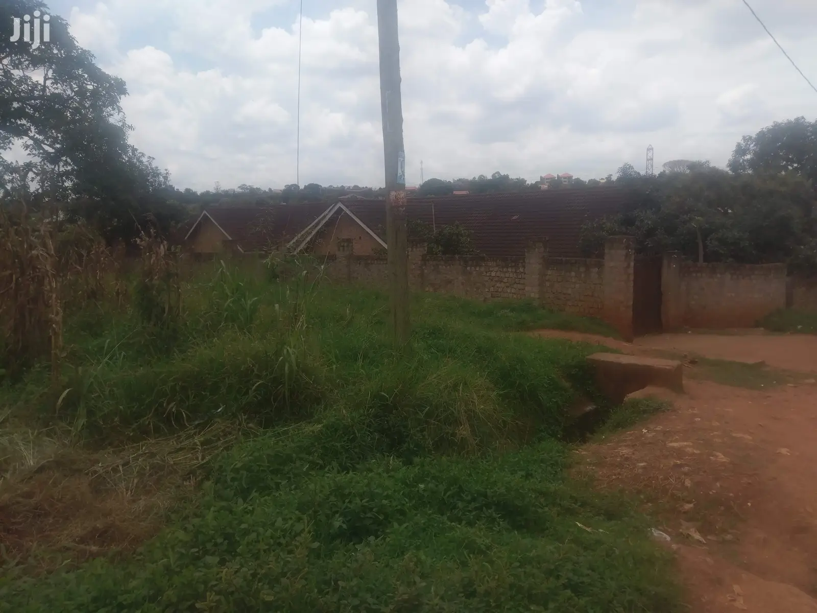 3bdrm Duplex in Rubaga for sale