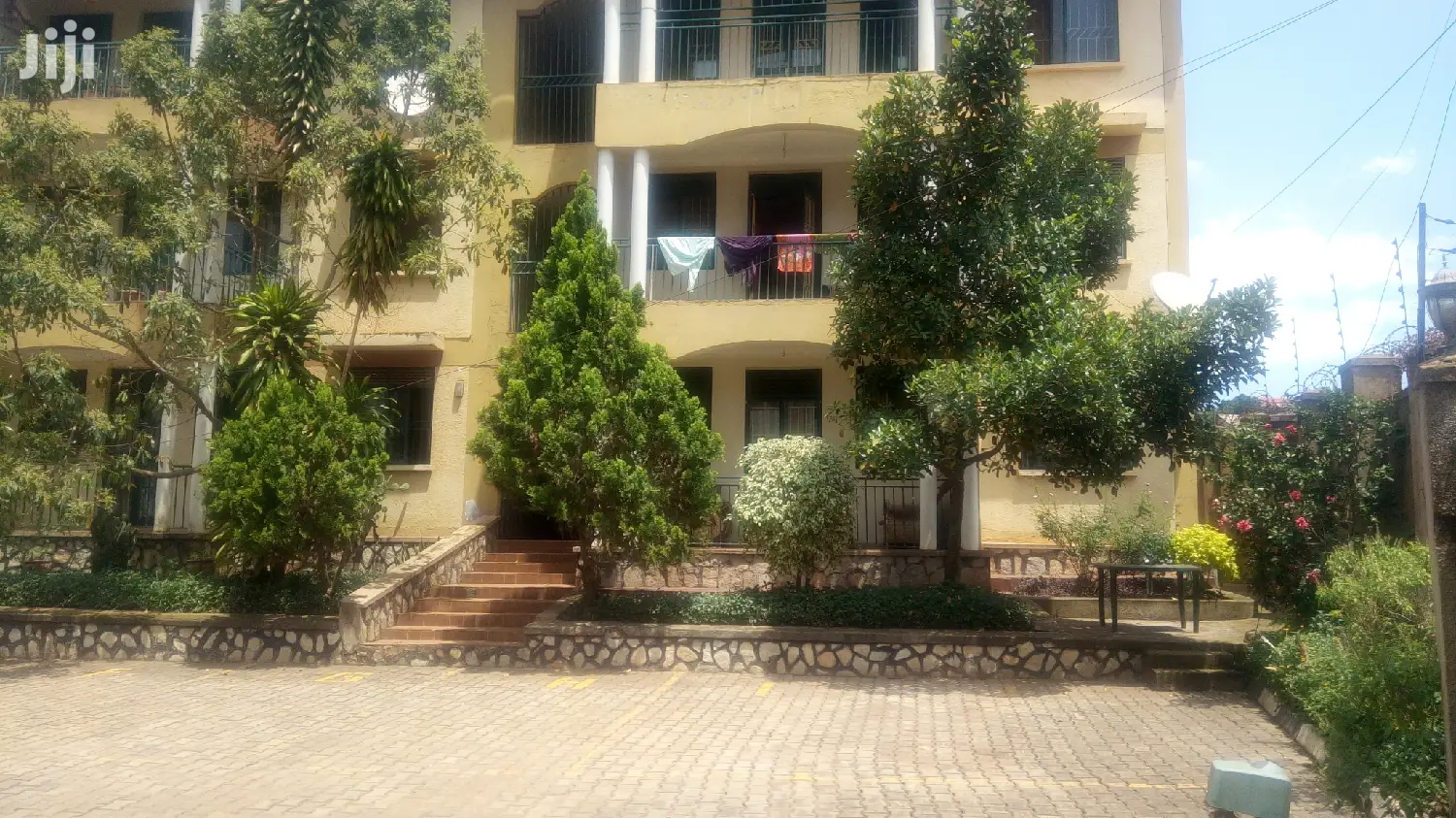 Classic 2 Bedroom Flat In Bukoto For Rent