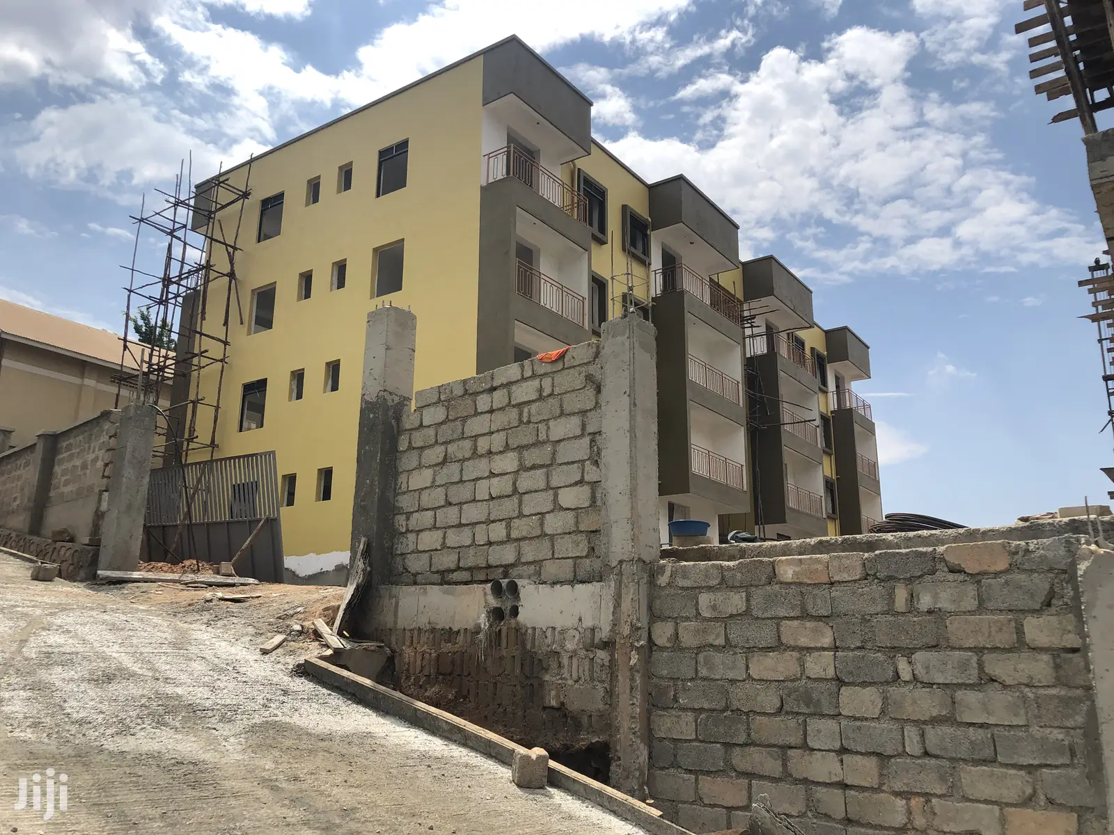 Kisaasi Furnished Condominiums on Sell