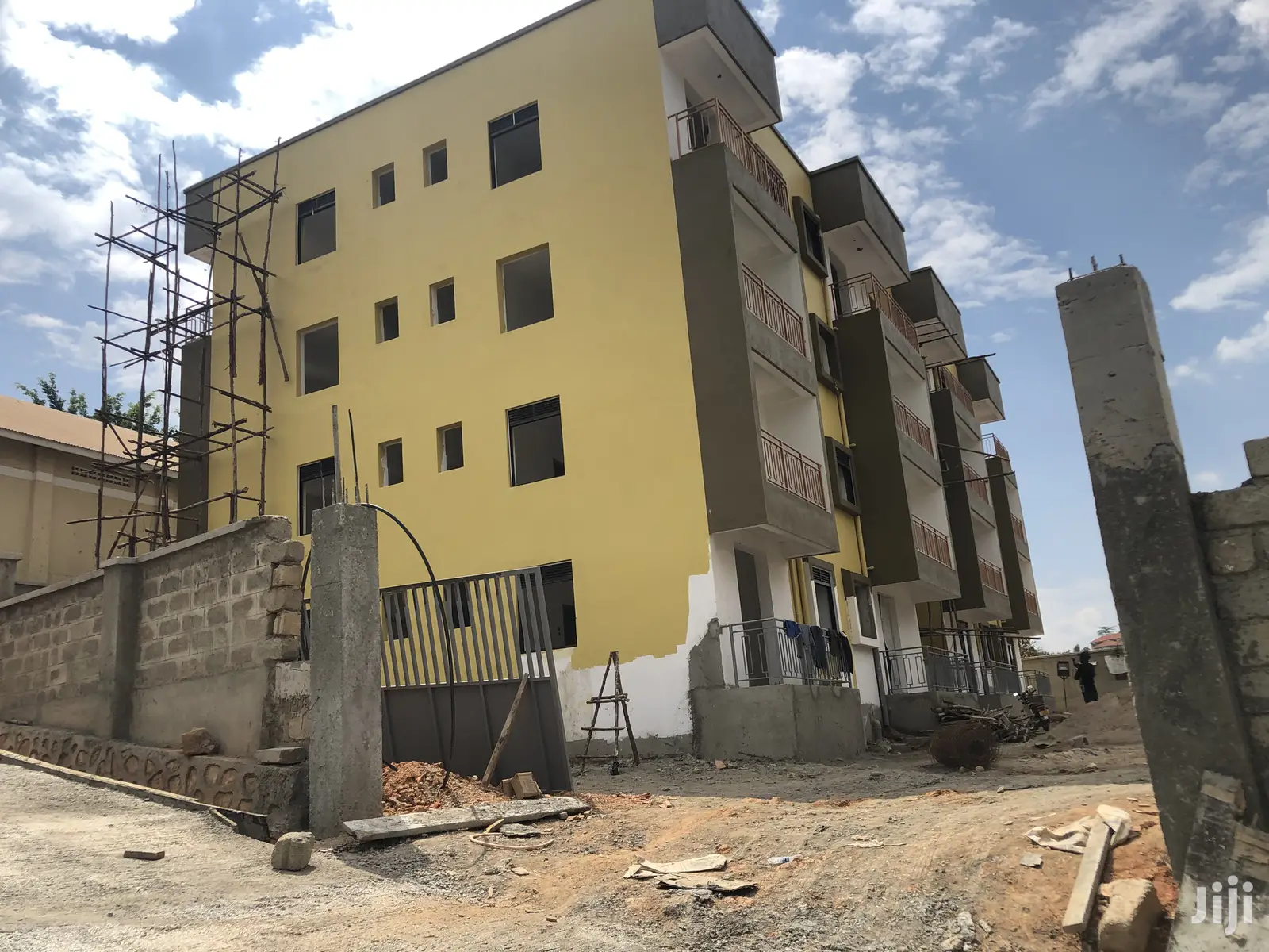 Kisaasi Furnished Condominiums on Sell