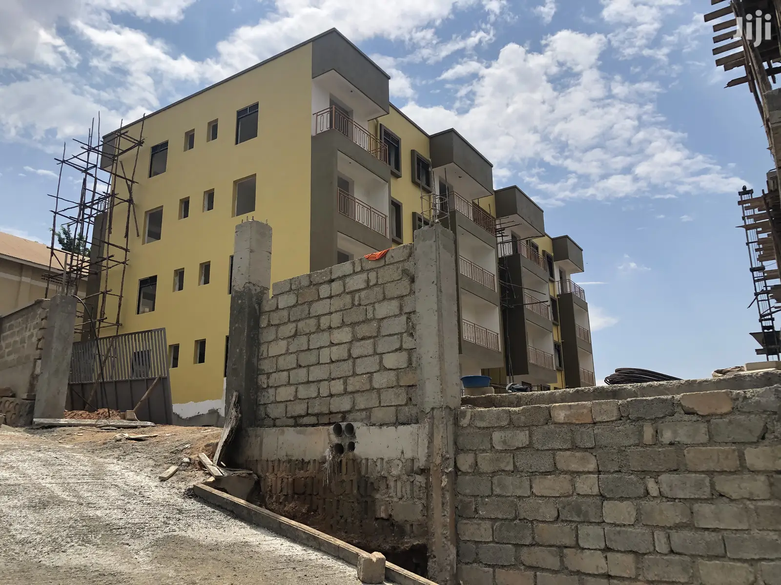 Kisaasi Furnished Condominiums on Sell