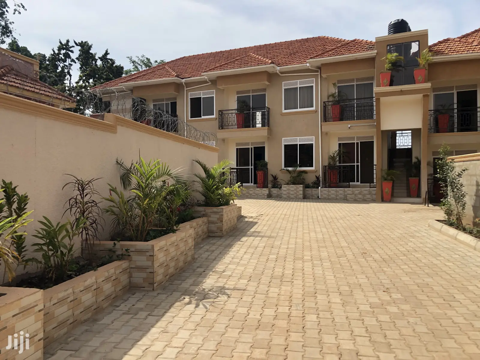 Apartment Complex in Kisaasi on Sell