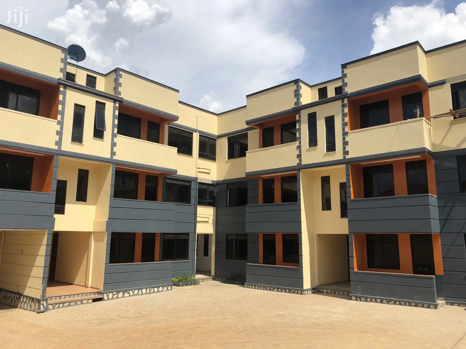 Kira Condos in Tarmacked Neighborhood on Sale
