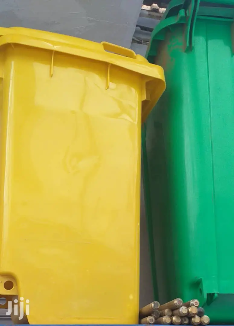 Outdoor Wheel Plastic Dustbin 120L