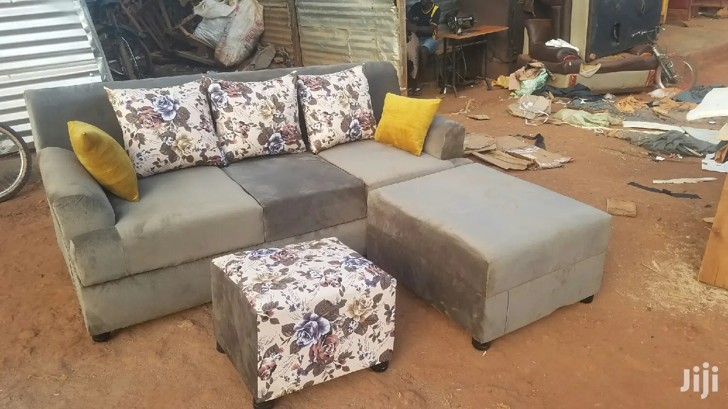 Mini L Sofa