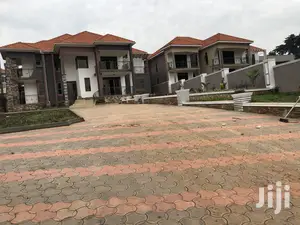 7 Bedroom Mansion In Ntinda Kiwatule For Sale