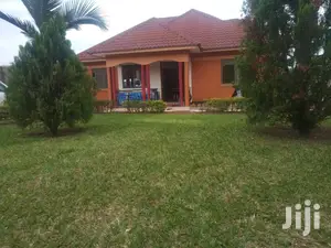 Namugongo 25 Decimals House on Sell