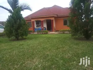 Namugongo 25 Decimals House on Sell