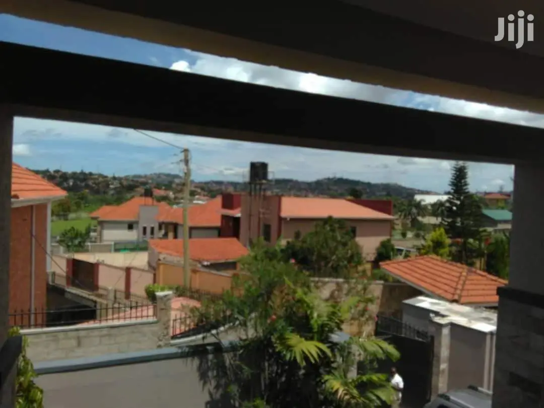 Bunga Lake View Mansion on Sell