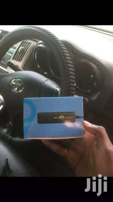 Clear And Live Car Tracking