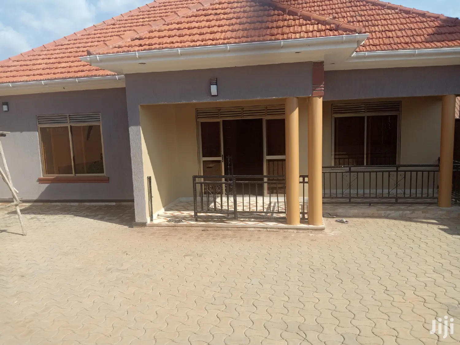 Namugongo Four Bedroom Bungaloo on Sell