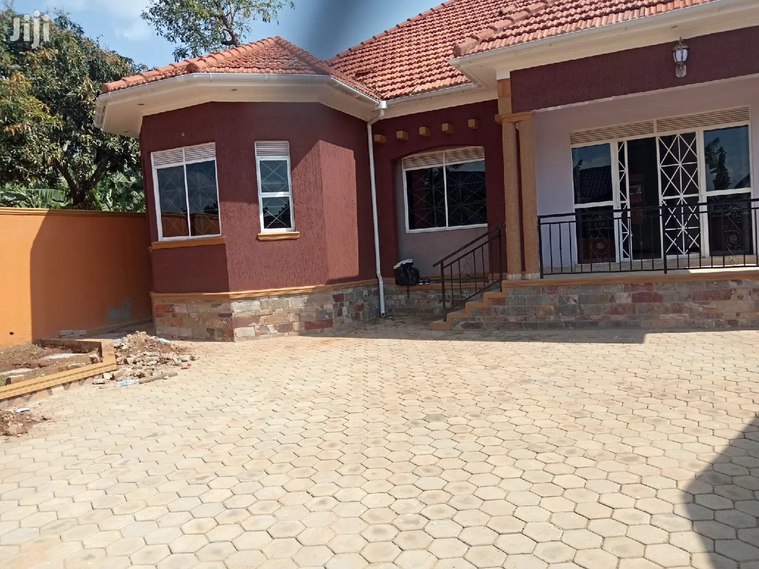 Kira Tarmacked Neighborhood House on Sell