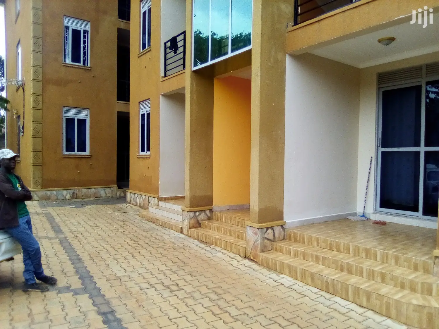 Double Room Self-contained In Najjera Next To Venti