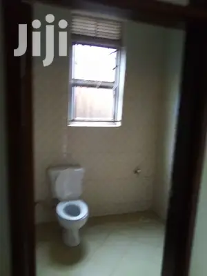 Double Room Self-contained In Najjera Next To Venti