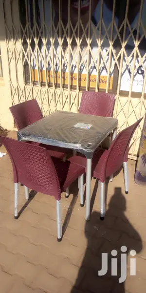 Brand New Restaurant Set 4seaters