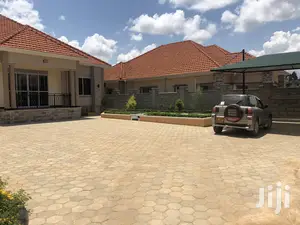 Furnished 4bdrm Bungalow in Kira for Sale