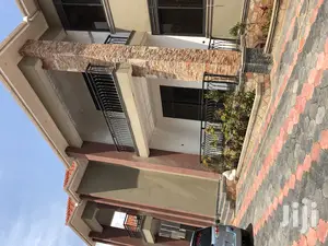 Naalya Six Bedrooms Castle on Sell