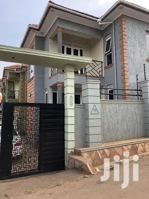 3 Bedroom House In Kisaasi For Sale