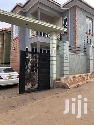 3 Bedroom House In Kisaasi For Sale