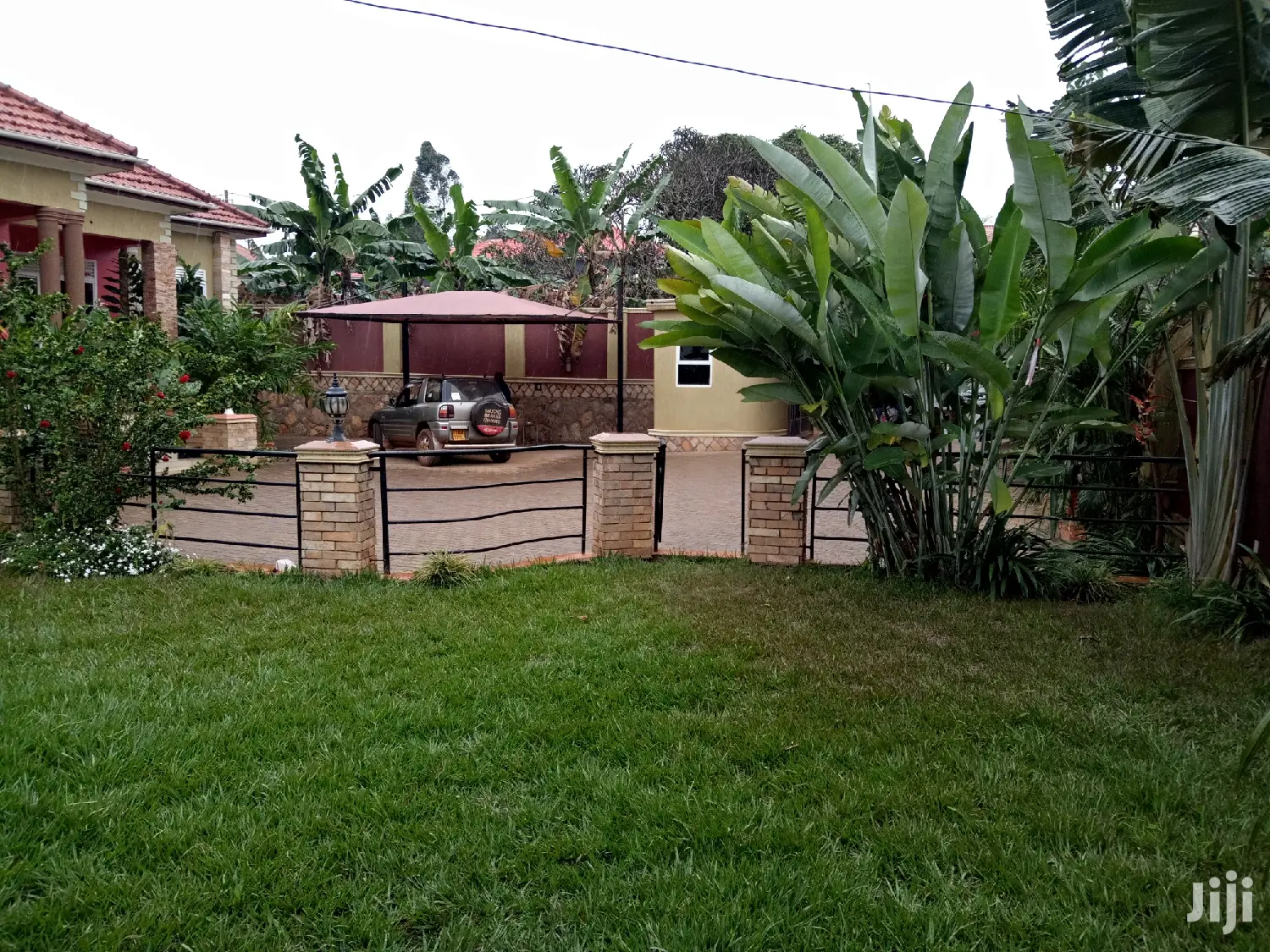 Kiira Multi Family House On Sell