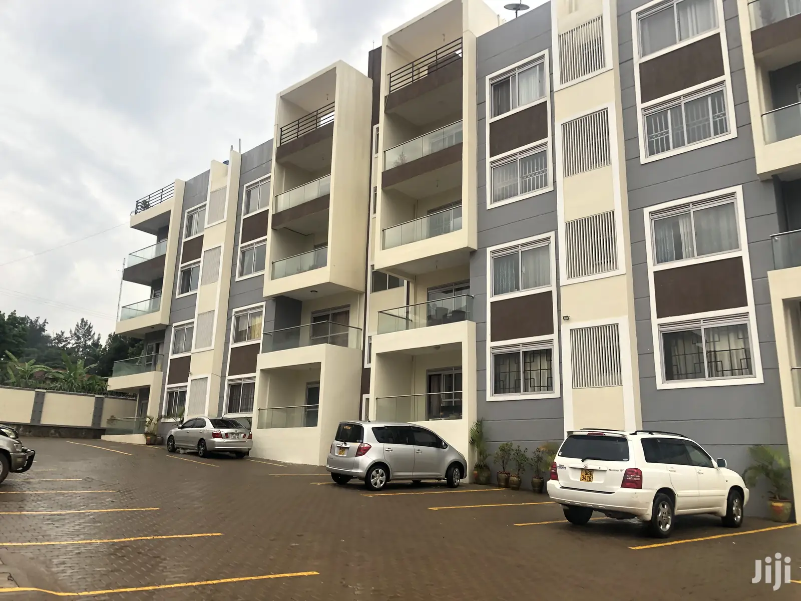 Muyenga 2 Bedroom Condominium For Sale