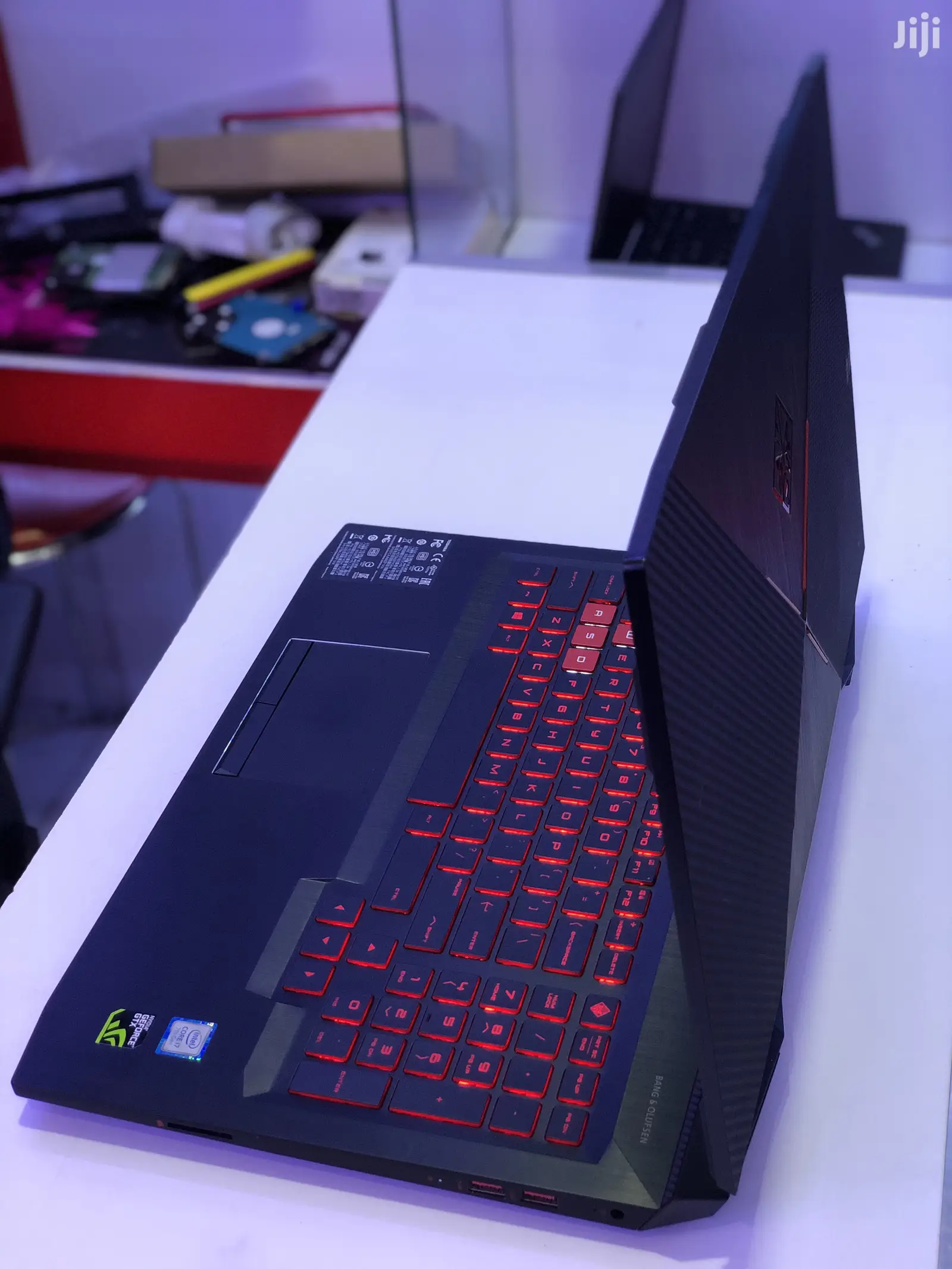 New Laptop HP Omen 15 16GB Intel Core I7 SSHD (Hybrid) 128GB