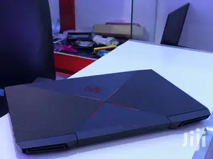 New Laptop HP Omen 15 16GB Intel Core I7 SSHD (Hybrid) 128GB