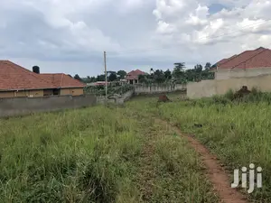 Kira Affordable Plot Near Tarmack on Sell