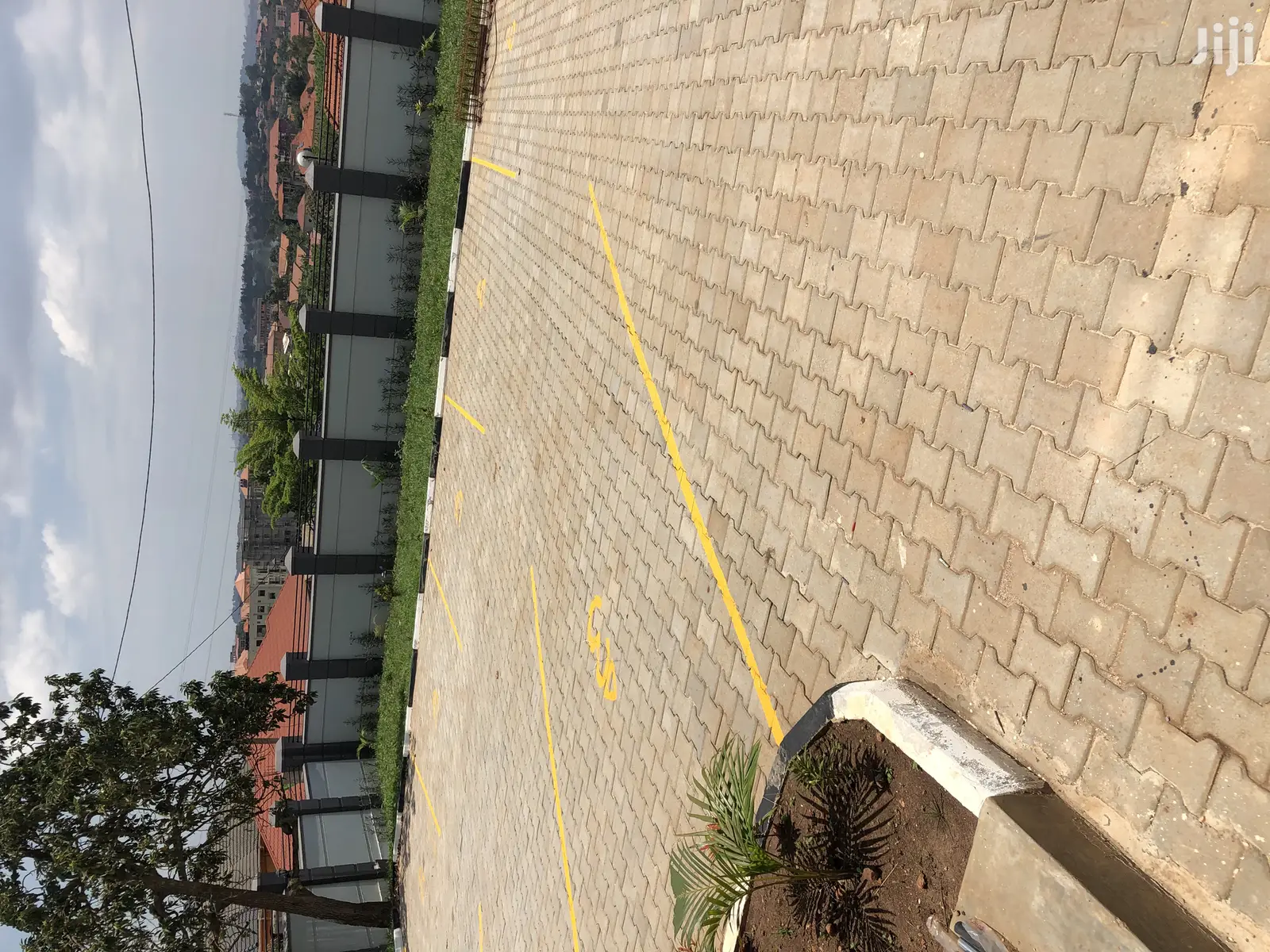 Posh,Kira 3 Bedroom Condos With Maid’S Quarters on Sale