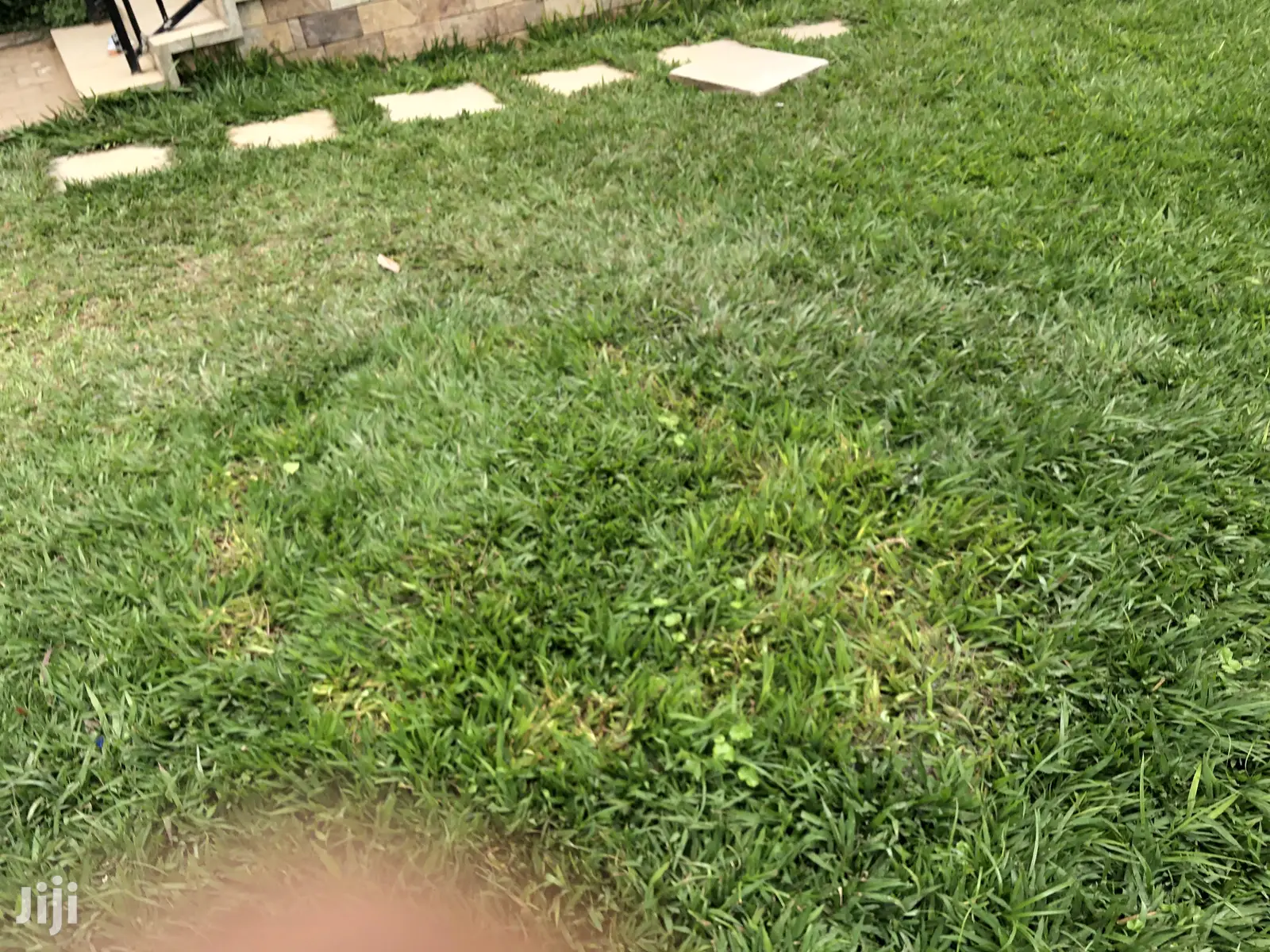Palatial Bungalow in Kira for Sell