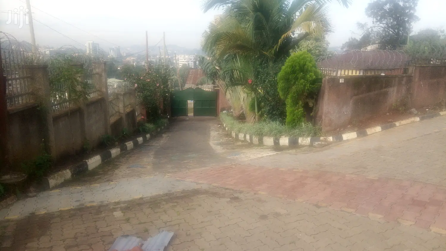 4 Bedroom Bungalow In Mulago For Rent
