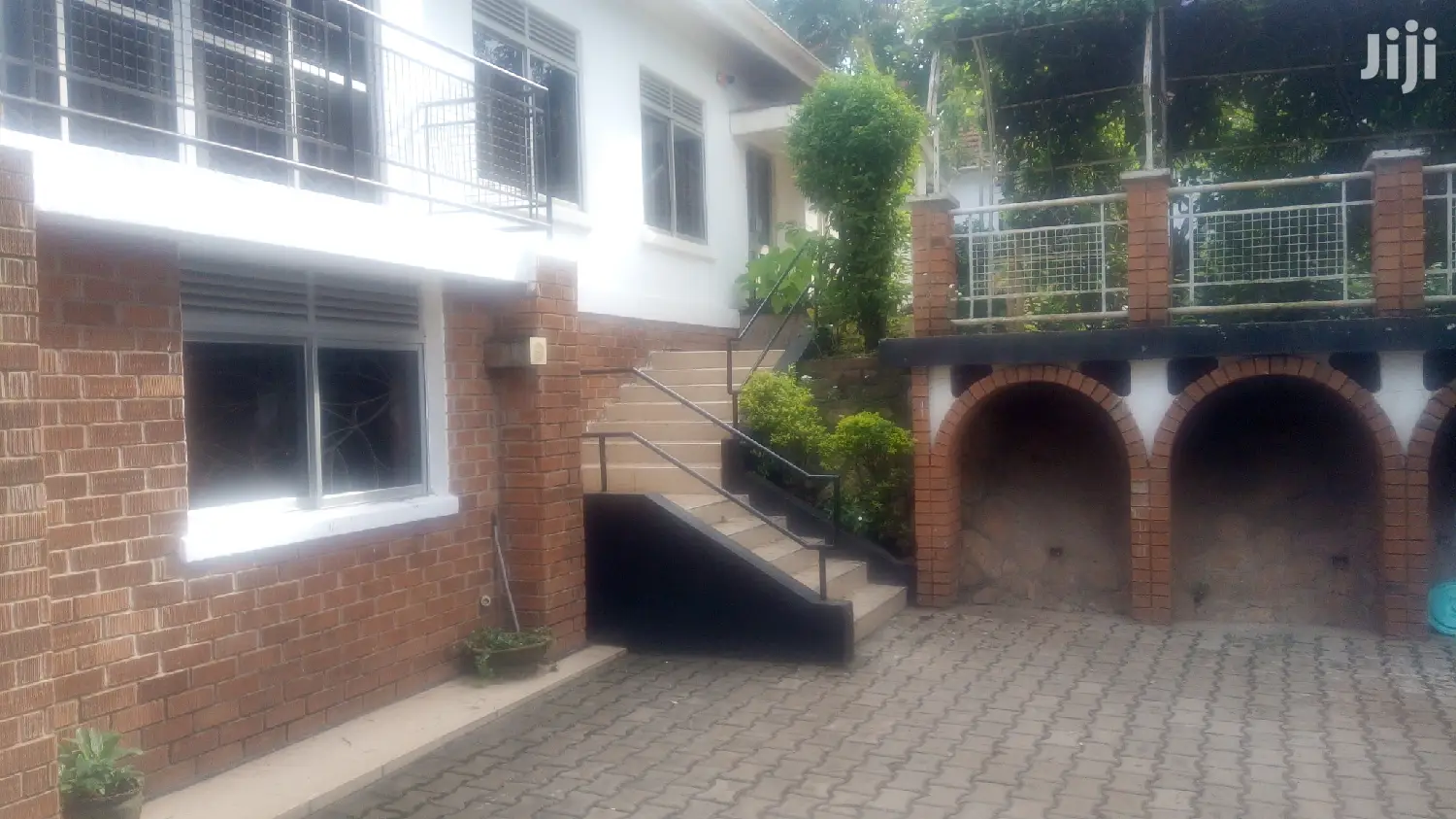 4 Bedroom House In Bugolobi For Rent