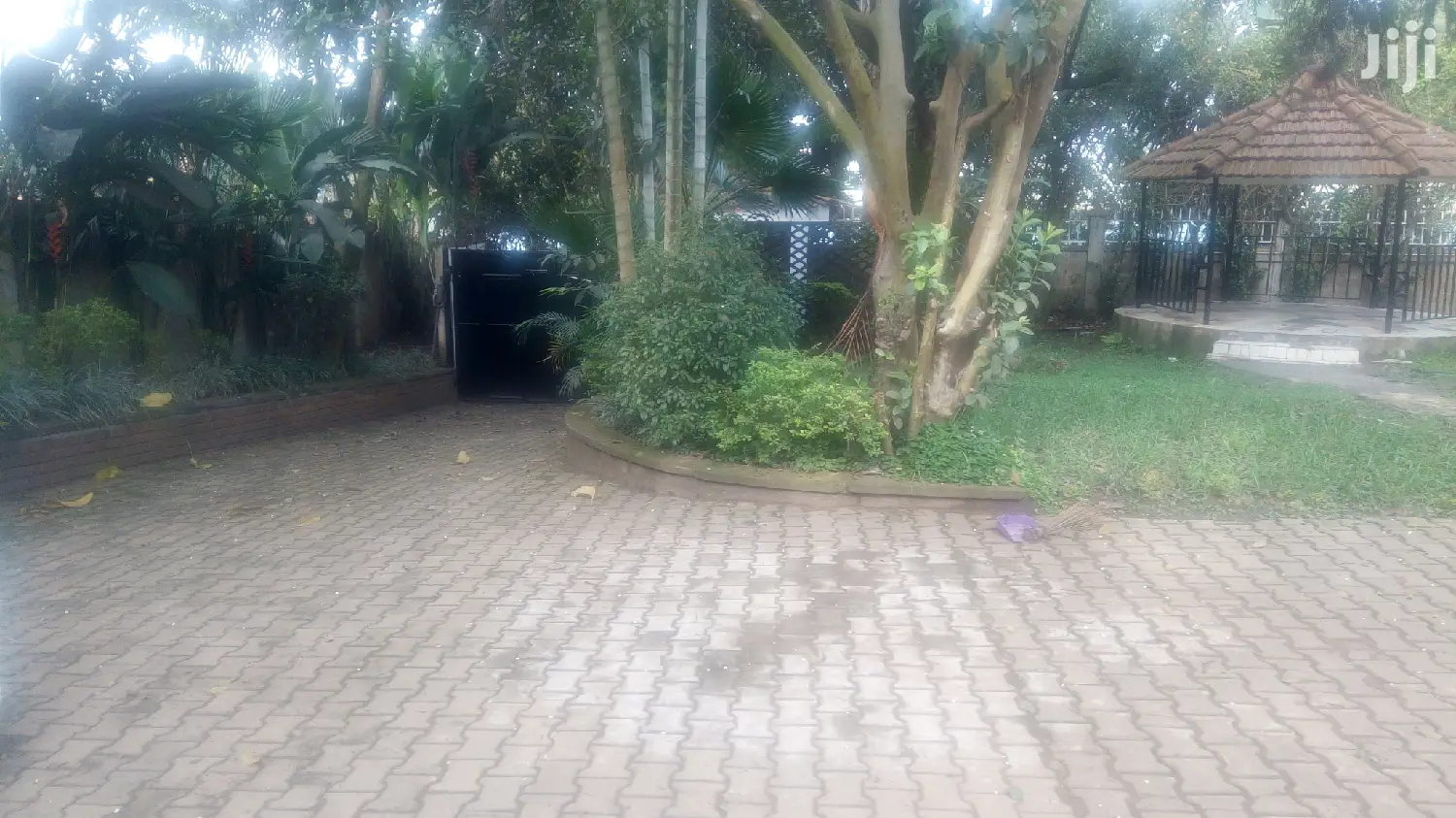 4 Bedroom House In Bugolobi For Rent