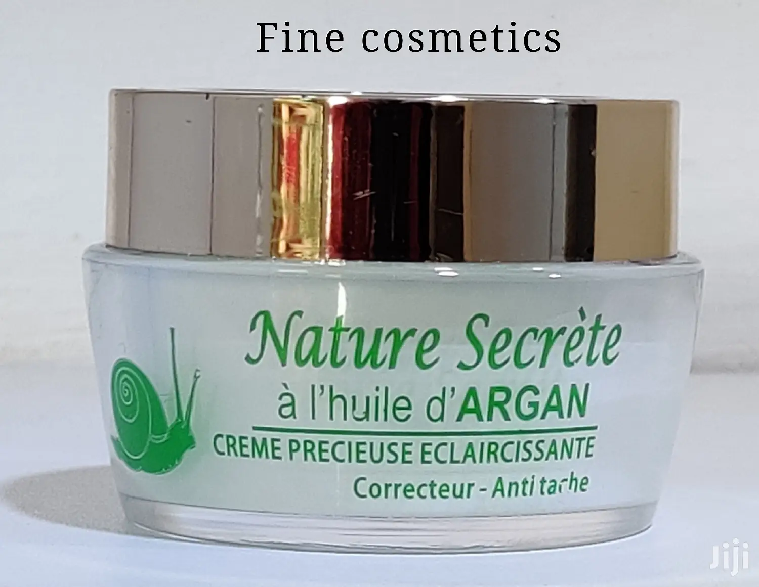 Nature Secret Lightening Dark Spots Corrector