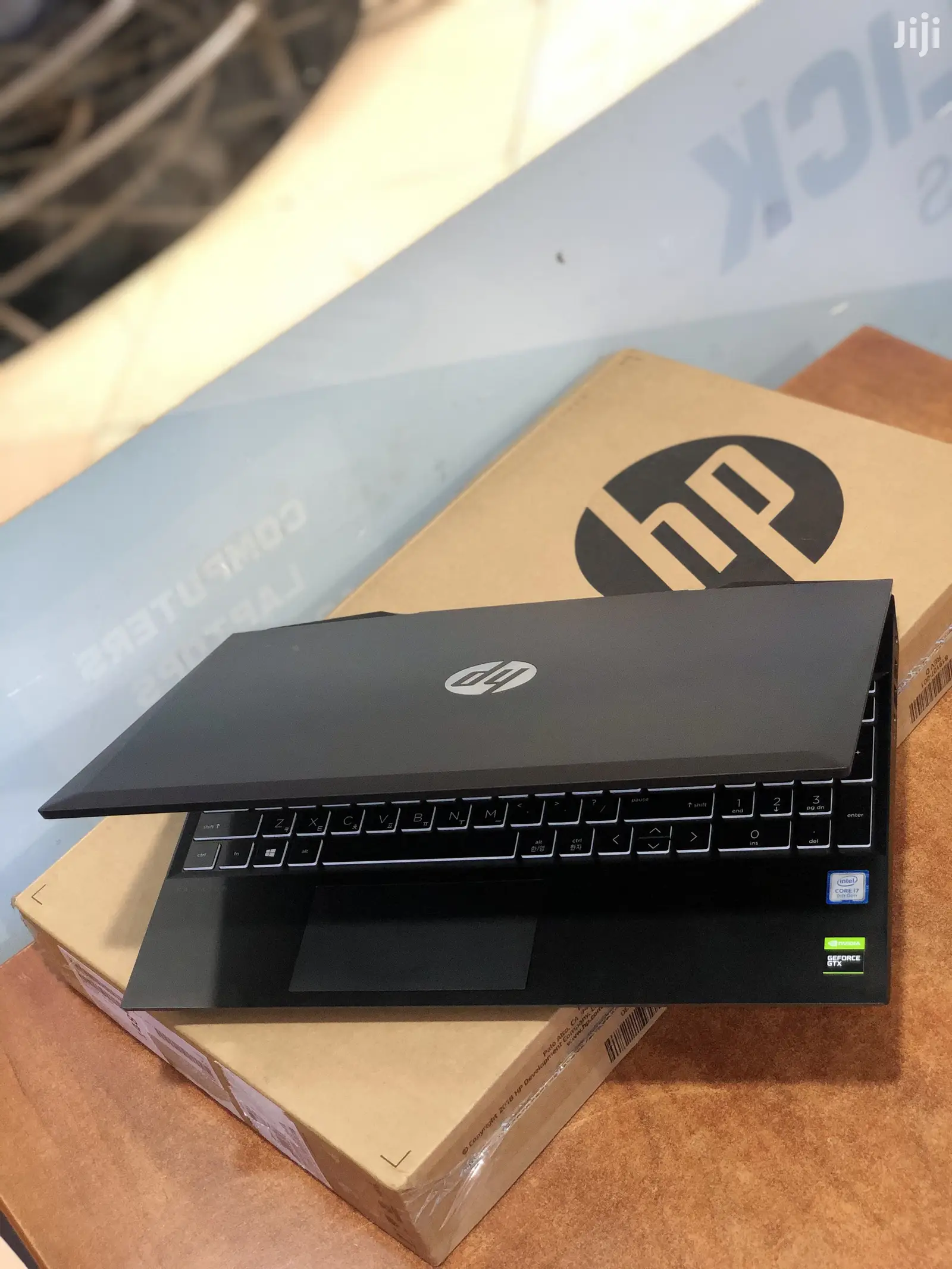 New Laptop HP Pavilion 15 16GB Intel Core I7 SSHD (Hybrid) 1T