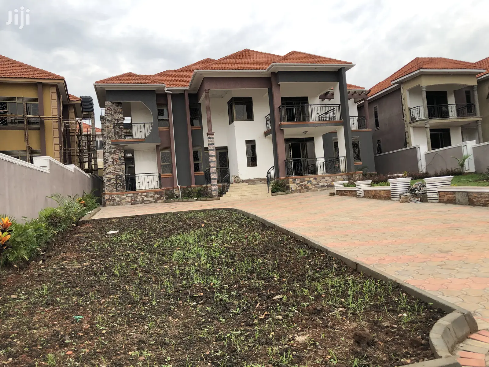 Kiwature Bidandi World Class Mansion on Sell