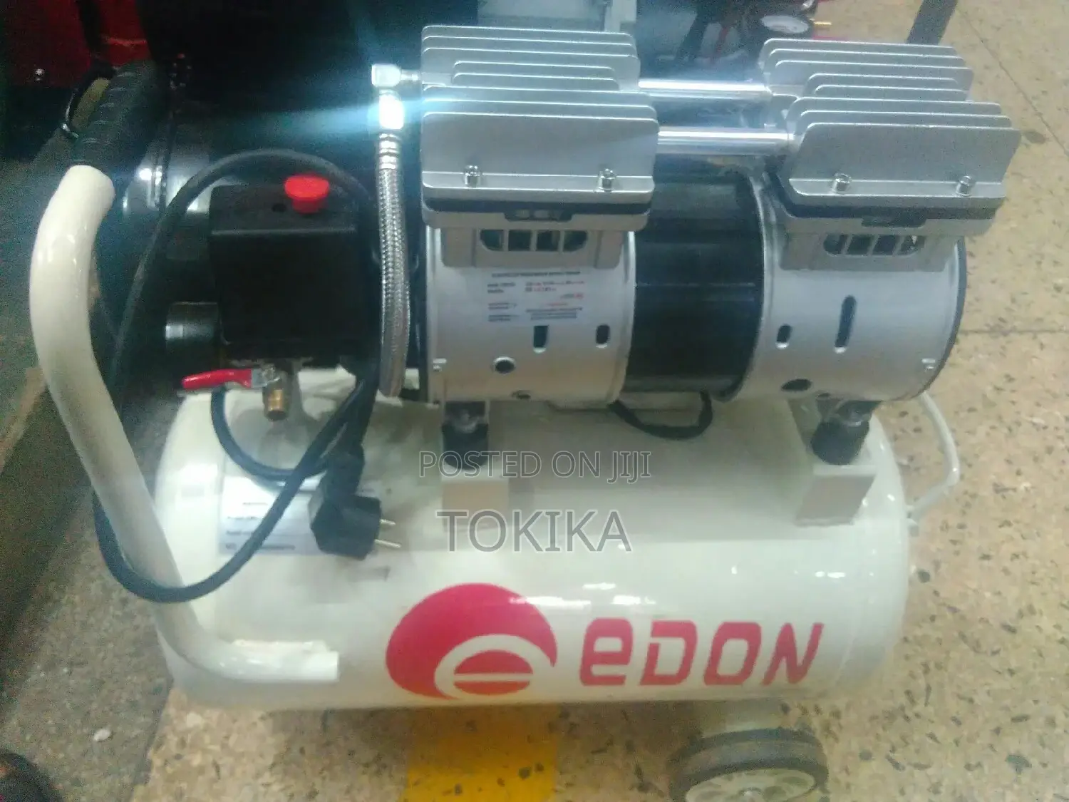 Edon Silent Compressor 25L