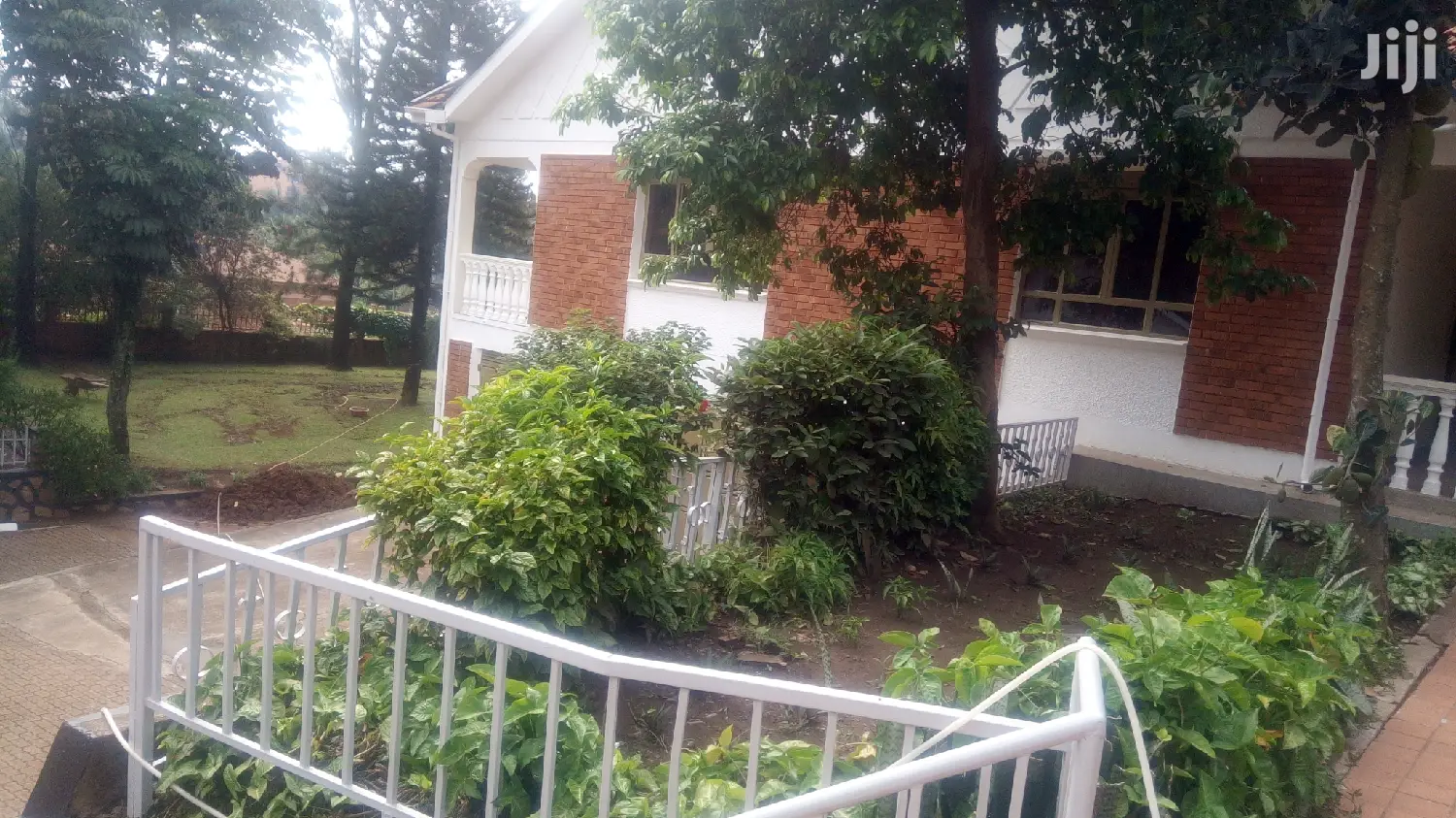 5 Bedroom Mansion In Ntinda For Rent