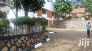 5 Bedroom Mansion In Ntinda For Rent