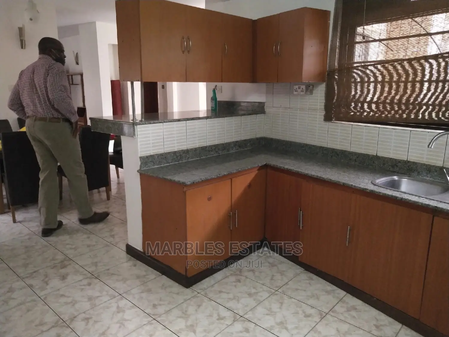 5 Bedrooms Town House For Rent In Kololo