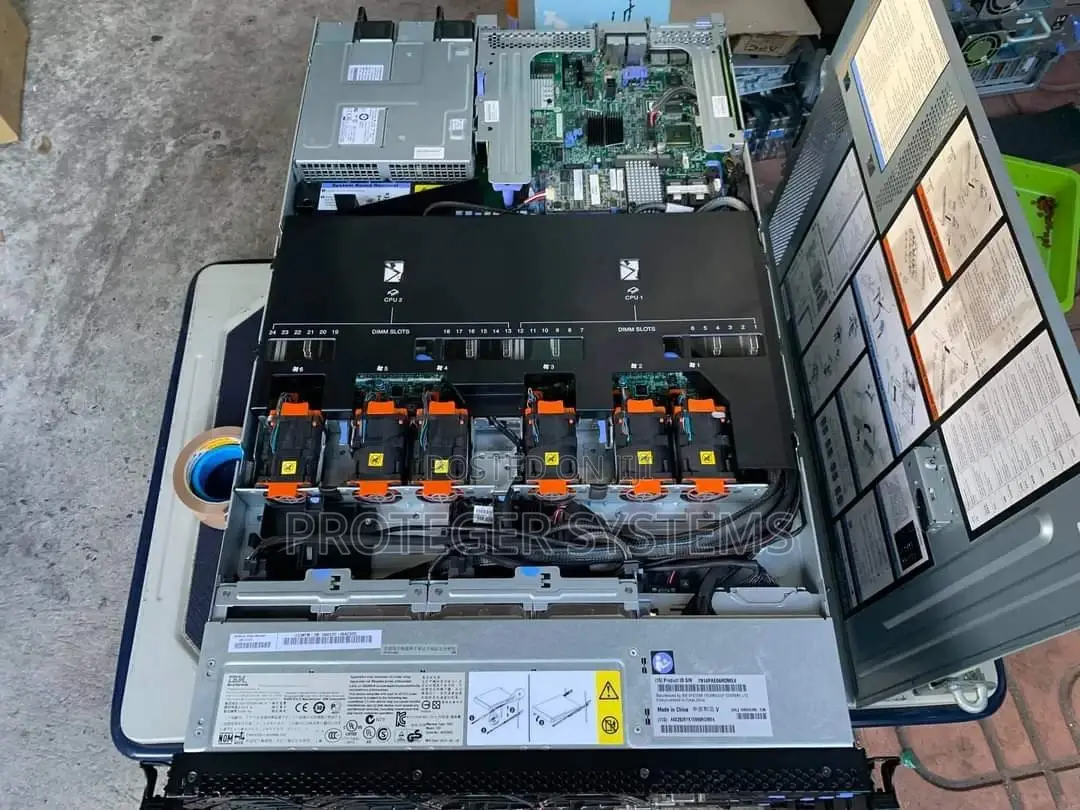 Server Lenovo 16GB Intel Xeon HDD 1T